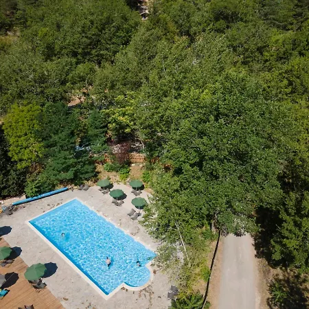 Campsite Huttopia Gorges Du Tarn