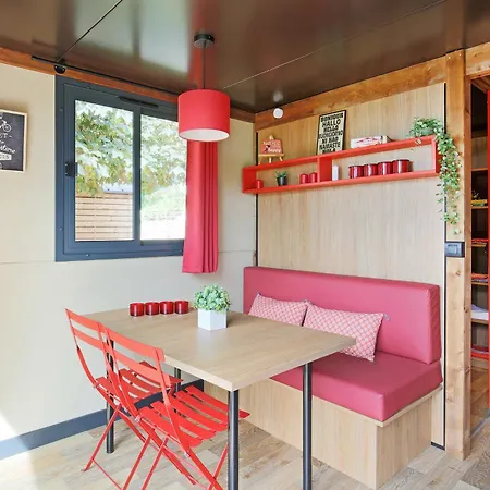 Huttopia Gorges Du Tarn Camping