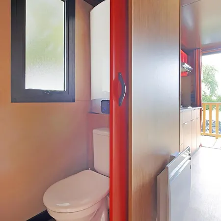 Huttopia Gorges Du Tarn Kemping 3*