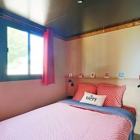 Huttopia Gorges Du Tarn Kemping 3*