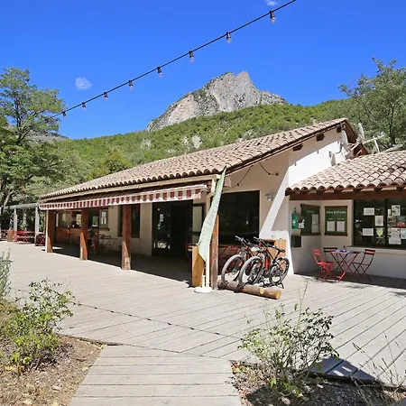 Huttopia Gorges Du Tarn Camping Les Vignes